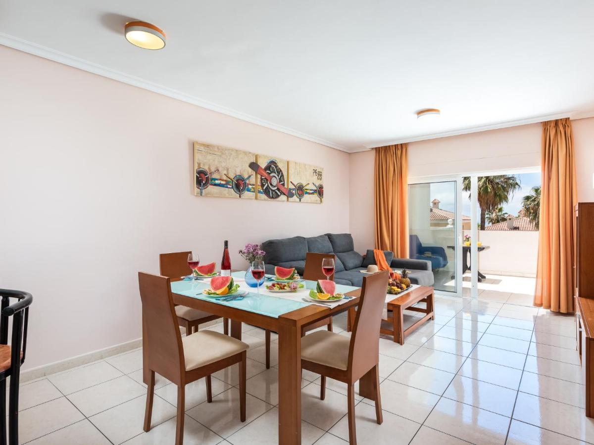 10E Country Club Accommodation Pool! Arona  Extérieur photo